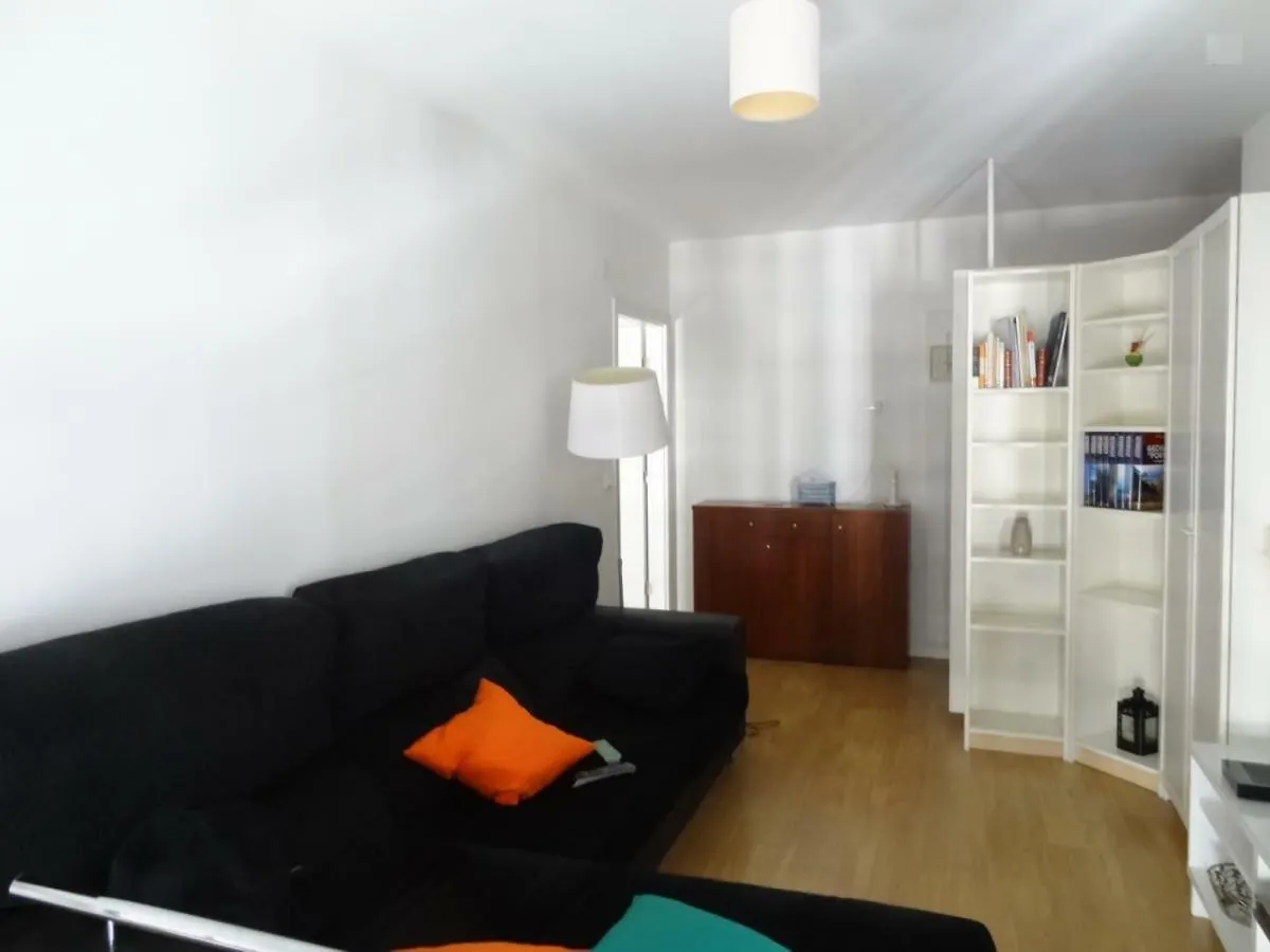 Apartment Black&White - Entrecampos Lisbon
