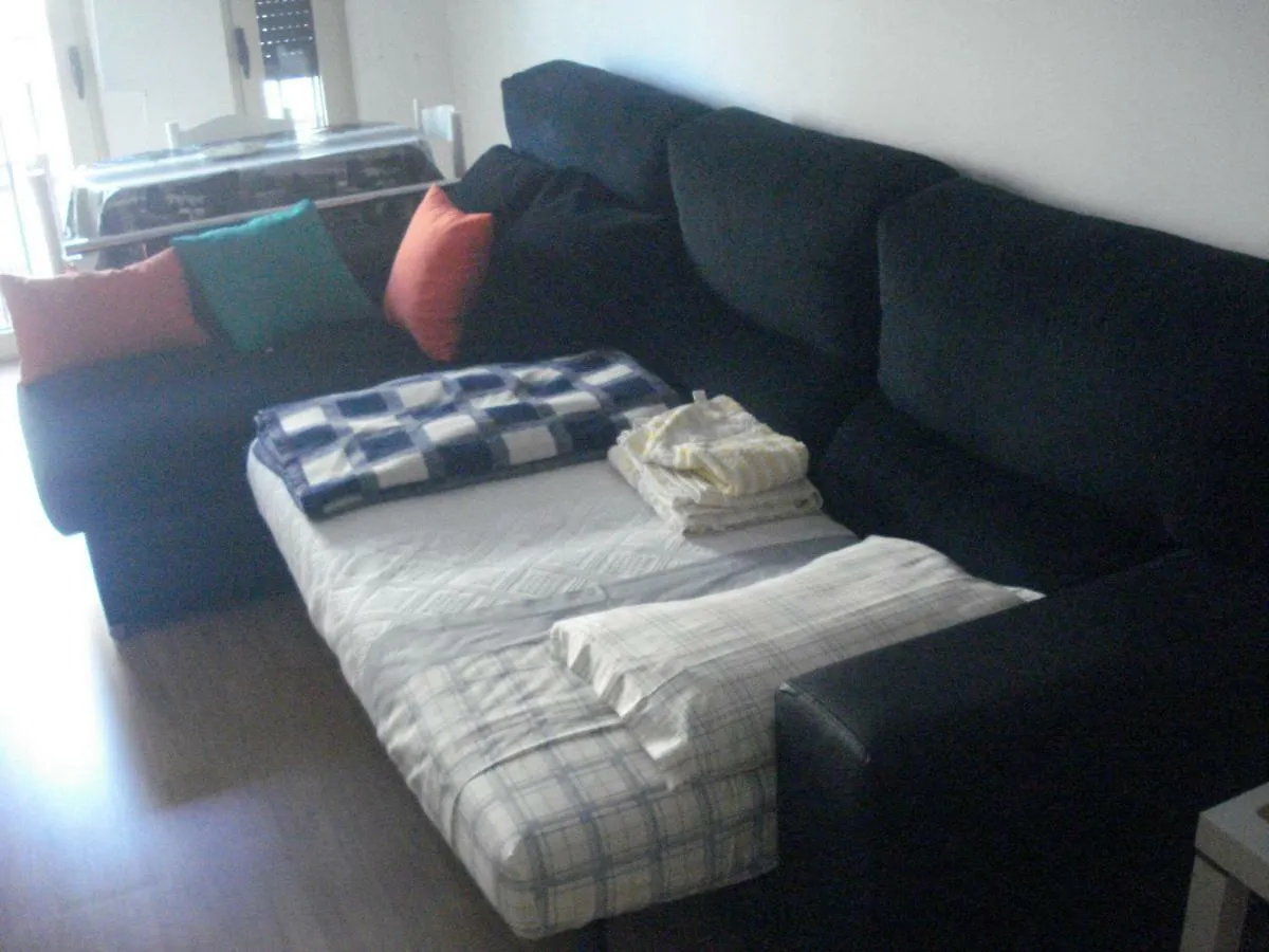 Black&White - Entrecampos Lisbon Apartment
